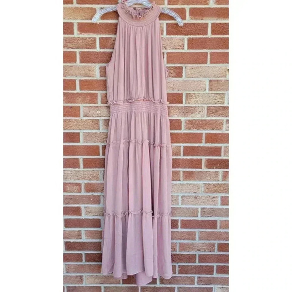 Taylor Dress Women's Size 12 Mauve Tired Maxi Formal Dress Mock Halter - Picture 1 of 9